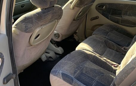 Renault Scenic III, 2001 год, 260 000 рублей, 10 фотография