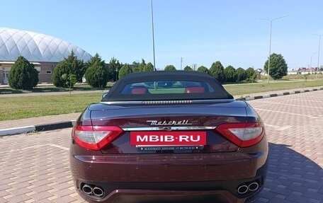 Maserati GranCabrio, 2010 год, 8 000 000 рублей, 2 фотография