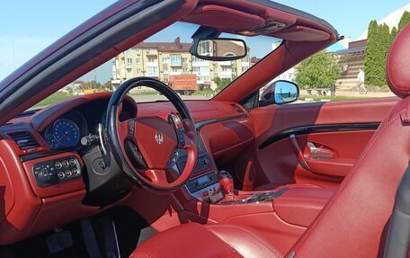 Maserati GranCabrio, 2010 год, 8 000 000 рублей, 16 фотография