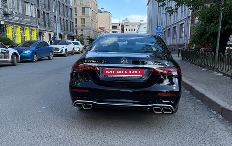 Mercedes-Benz E-Класс, 2022 год, 5 100 000 рублей, 4 фотография
