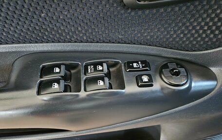 Hyundai Tucson III, 2008 год, 650 000 рублей, 15 фотография