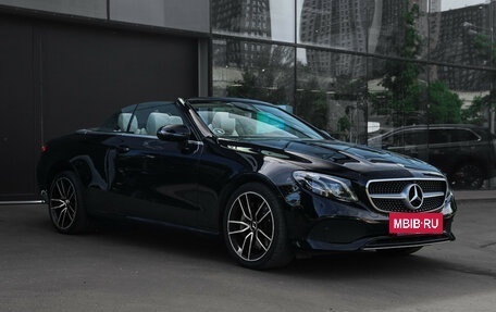 Mercedes-Benz E-Класс, 2019 год, 5 900 000 рублей, 3 фотография
