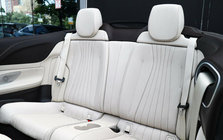 Mercedes-Benz E-Класс, 2019 год, 5 900 000 рублей, 29 фотография