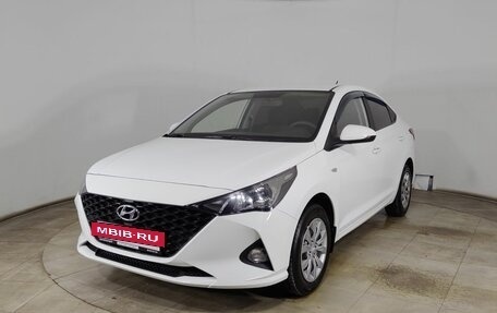 Hyundai Solaris II рестайлинг, 2020 год, 1 350 000 рублей, 3 фотография