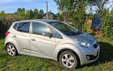 KIA Venga I, 2012 год, 700 000 рублей, 2 фотография