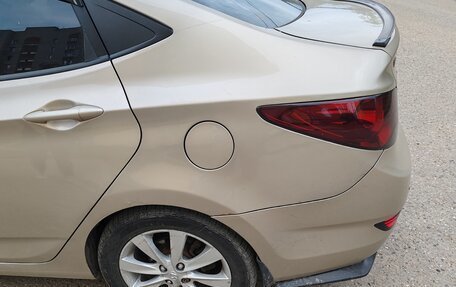 Hyundai Solaris II рестайлинг, 2011 год, 730 000 рублей, 11 фотография