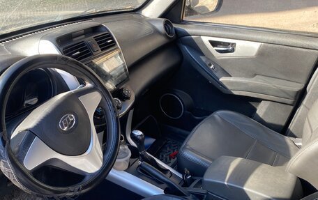Lifan X60 I рестайлинг, 2014 год, 340 000 рублей, 8 фотография