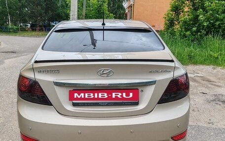 Hyundai Solaris II рестайлинг, 2011 год, 730 000 рублей, 13 фотография