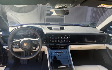 Porsche Panamera, 2023 год, 15 000 000 рублей, 11 фотография