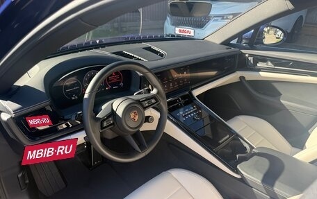 Porsche Panamera, 2023 год, 15 000 000 рублей, 10 фотография