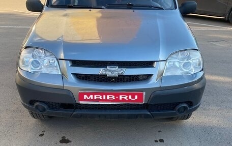Chevrolet Niva I рестайлинг, 2012 год, 320 000 рублей, 1 фотография