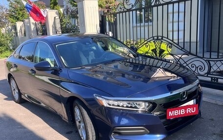 Honda Accord IX рестайлинг, 2020 год, 1 700 000 рублей, 2 фотография