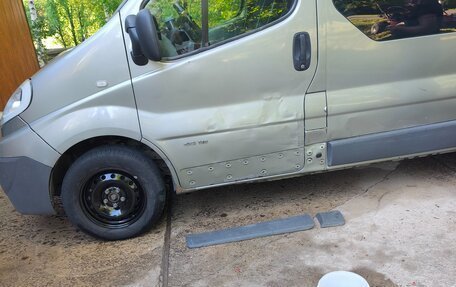 Renault Trafic, 2008 год, 950 000 рублей, 7 фотография