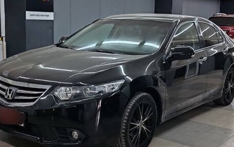 Honda Accord VIII рестайлинг, 2011 год, 1 500 000 рублей, 2 фотография
