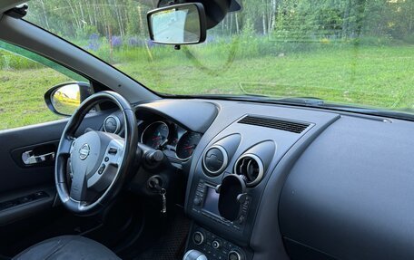 Nissan Qashqai+2 I, 2010 год, 1 070 000 рублей, 16 фотография