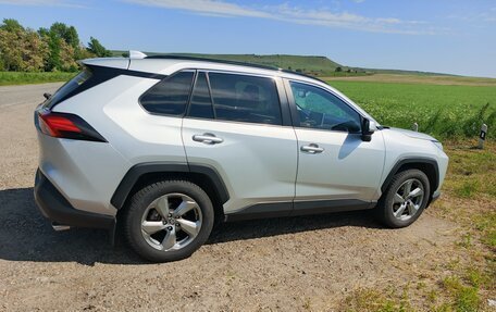 Toyota RAV4, 2020 год, 3 000 050 рублей, 4 фотография