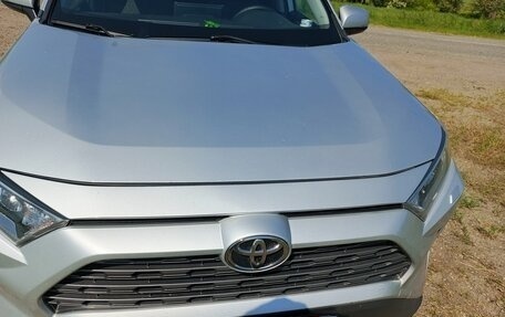 Toyota RAV4, 2020 год, 3 000 050 рублей, 12 фотография