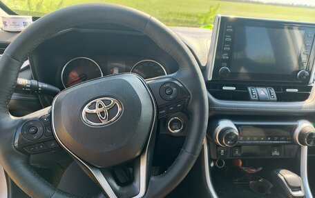 Toyota RAV4, 2020 год, 3 000 050 рублей, 26 фотография