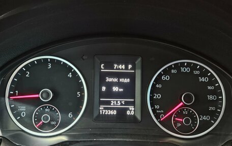 Volkswagen Tiguan I, 2012 год, 1 327 000 рублей, 10 фотография