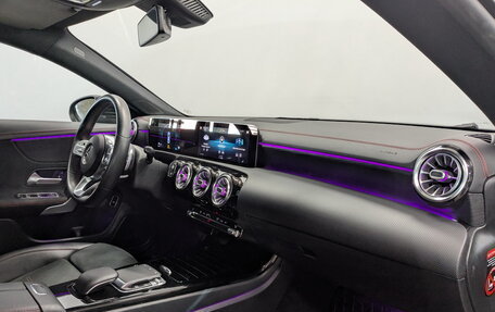 Mercedes-Benz CLA, 2019 год, 3 350 000 рублей, 11 фотография