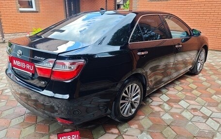 Toyota Camry, 2017 год, 2 799 000 рублей, 4 фотография
