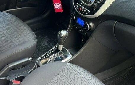 Hyundai Solaris II рестайлинг, 2012 год, 780 000 рублей, 12 фотография