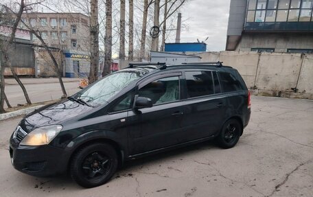 Opel Zafira B, 2013 год, 720 000 рублей, 2 фотография