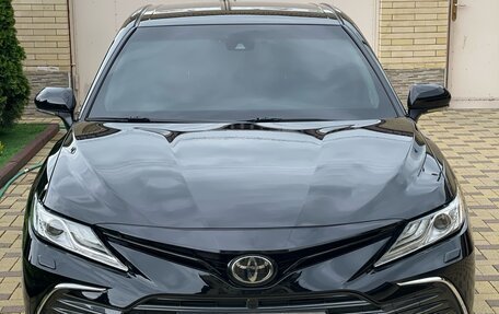 Toyota Camry, 2018 год, 2 590 000 рублей, 7 фотография