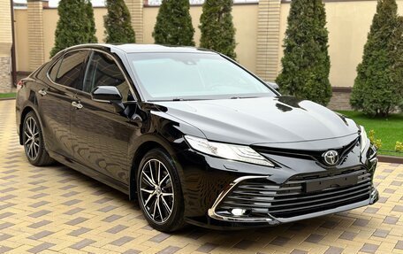 Toyota Camry, 2018 год, 2 590 000 рублей, 19 фотография