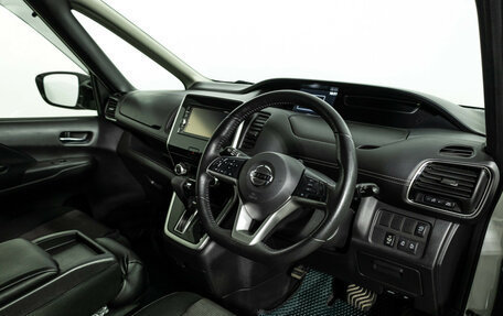 Nissan Serena IV, 2019 год, 2 300 000 рублей, 10 фотография