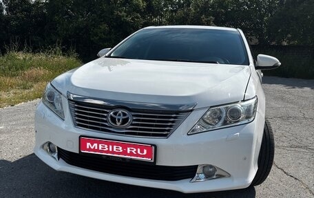 Toyota Camry, 2013 год, 1 800 000 рублей, 1 фотография