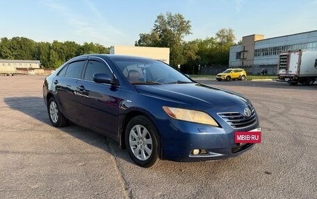 Toyota Camry, 2006 год, 900 000 рублей, 4 фотография