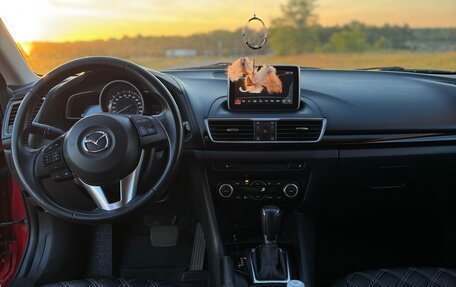 Mazda 3, 2014 год, 1 290 000 рублей, 11 фотография