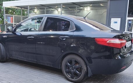 KIA Rio III рестайлинг, 2011 год, 760 000 рублей, 2 фотография