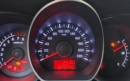 KIA Rio III рестайлинг, 2011 год, 760 000 рублей, 10 фотография
