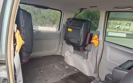 Toyota Noah III, 2002 год, 890 000 рублей, 19 фотография