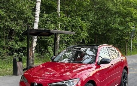 Alfa Romeo Stelvio, 2020 год, 2 400 000 рублей, 9 фотография