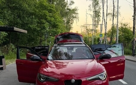 Alfa Romeo Stelvio, 2020 год, 2 400 000 рублей, 2 фотография