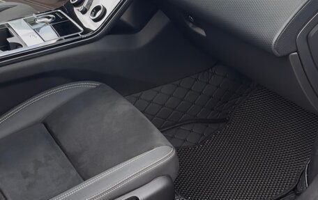 Land Rover Range Rover Velar I, 2018 год, 3 800 000 рублей, 12 фотография