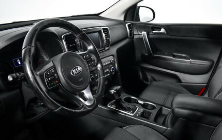 KIA Sportage IV рестайлинг, 2017 год, 1 689 000 рублей, 10 фотография