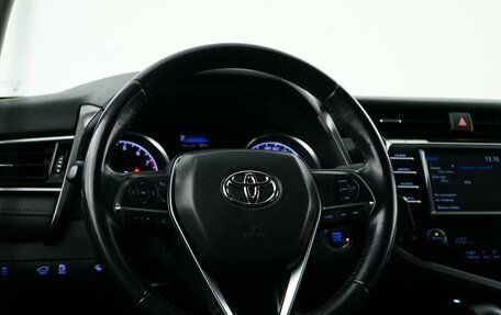 Toyota Camry, 2019 год, 2 225 055 рублей, 12 фотография