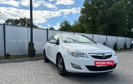 Opel Astra J, 2010 год, 500 000 рублей, 2 фотография