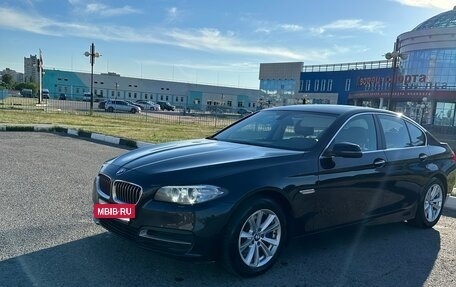 BMW 5 серия, 2016 год, 2 150 000 рублей, 2 фотография