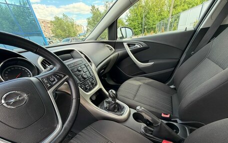 Opel Astra J, 2010 год, 500 000 рублей, 6 фотография