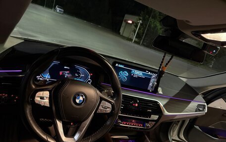 BMW 5 серия, 2022 год, 5 500 000 рублей, 3 фотография
