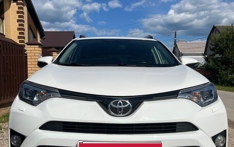 Toyota RAV4, 2015 год, 1 849 000 рублей, 12 фотография