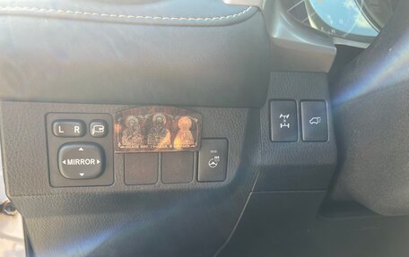 Toyota RAV4, 2015 год, 1 849 000 рублей, 28 фотография