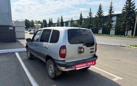 Chevrolet Niva I рестайлинг, 2003 год, 250 000 рублей, 4 фотография