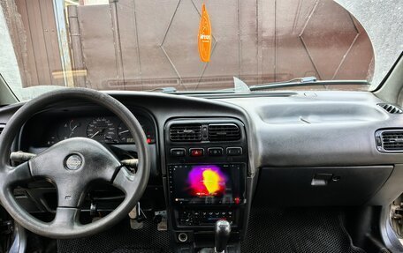 Nissan Primera II рестайлинг, 1992 год, 135 000 рублей, 5 фотография
