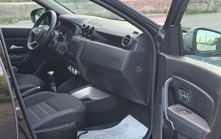 Dacia Duster II, 2019 год, 1 600 000 рублей, 10 фотография